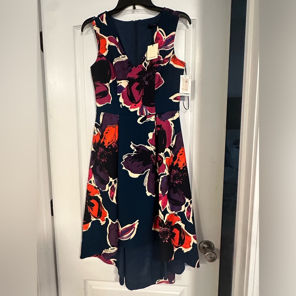Trina Turk Blue and Red Graphic Dress. 
Make a offer 
CHECK OUT MY CLOSET